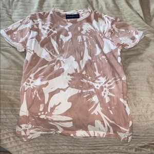 abercrombie and fitch size large t-shirt